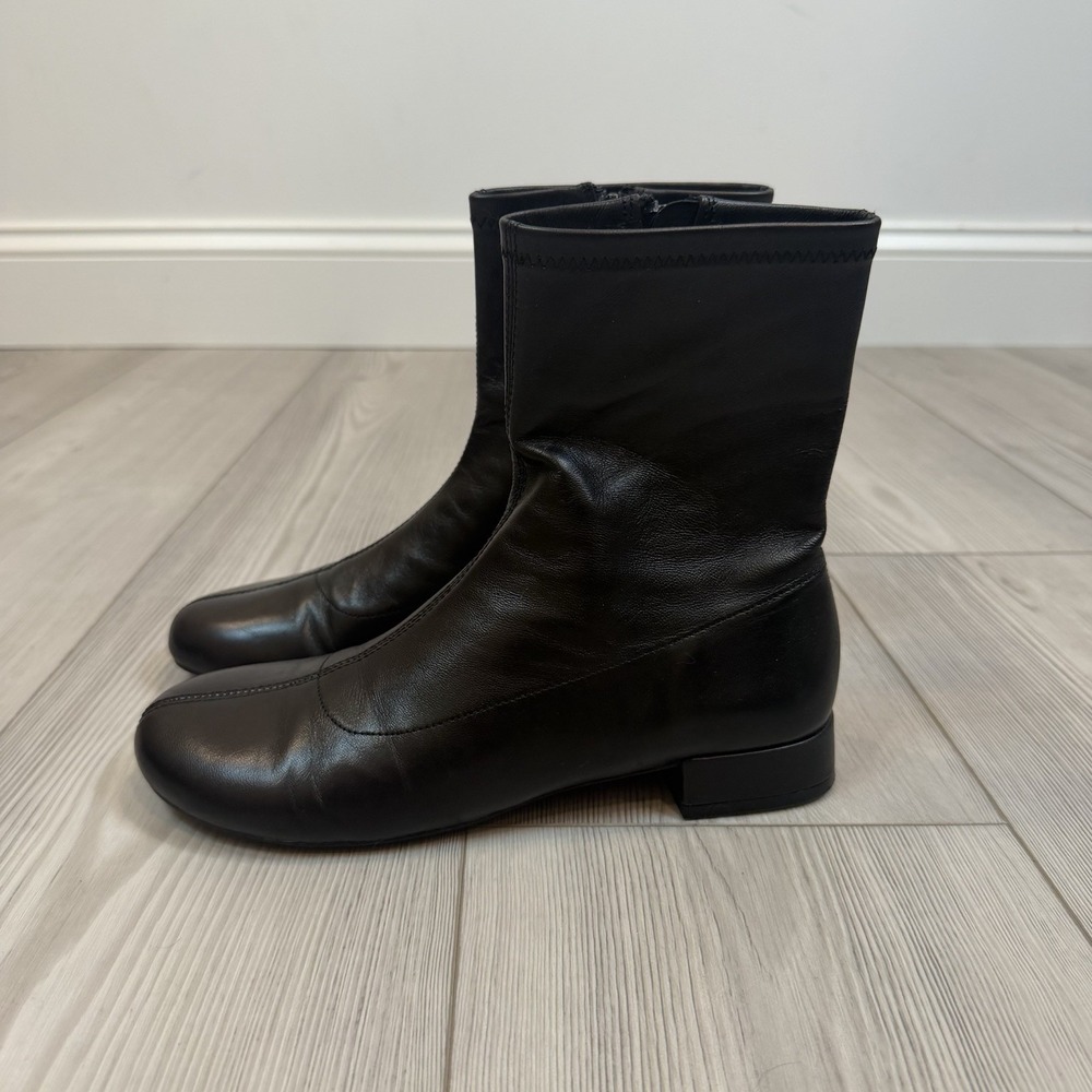 Zara Women's EU 37 / US 6.5 Round Toe Black Leather Boot